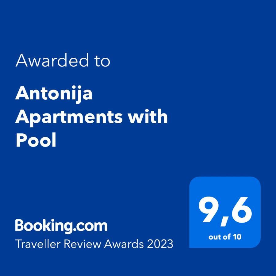 Antonija Apartments With Pool บีโอกราดนาโมรู ภายนอก รูปภาพ